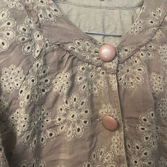 Johnny Was Button Down cropped Wyler blazer jacket. Size M. Beautiful buttons. - Picture 2 of 7